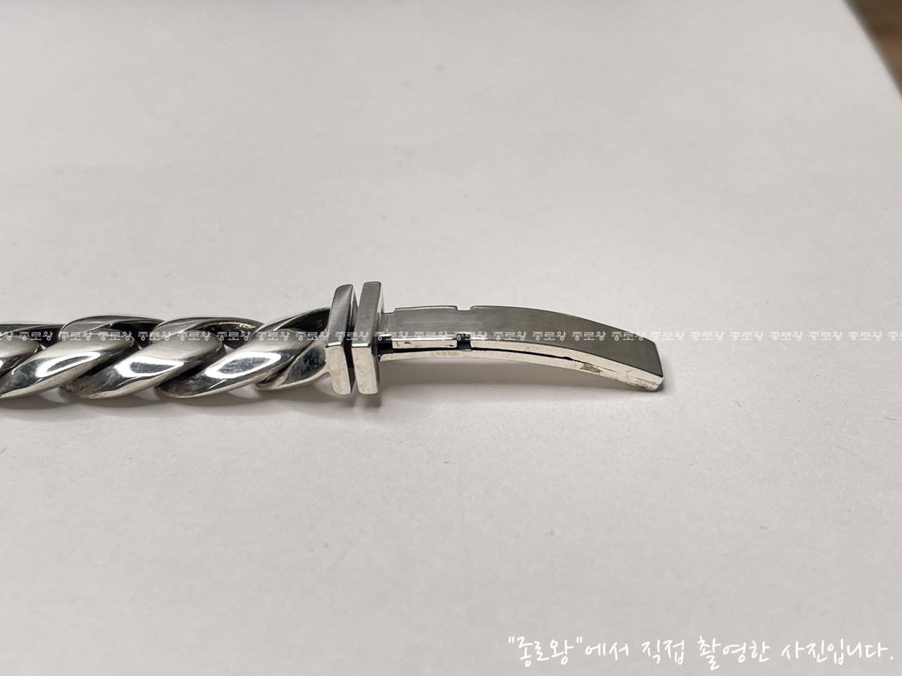 6d9b5c7a70c15e5561ab91b04ad5958e_1764150657_7328.jpg 6d9b5c7a70c15e5561ab91b04ad5958e_1764150657_7328.jpg