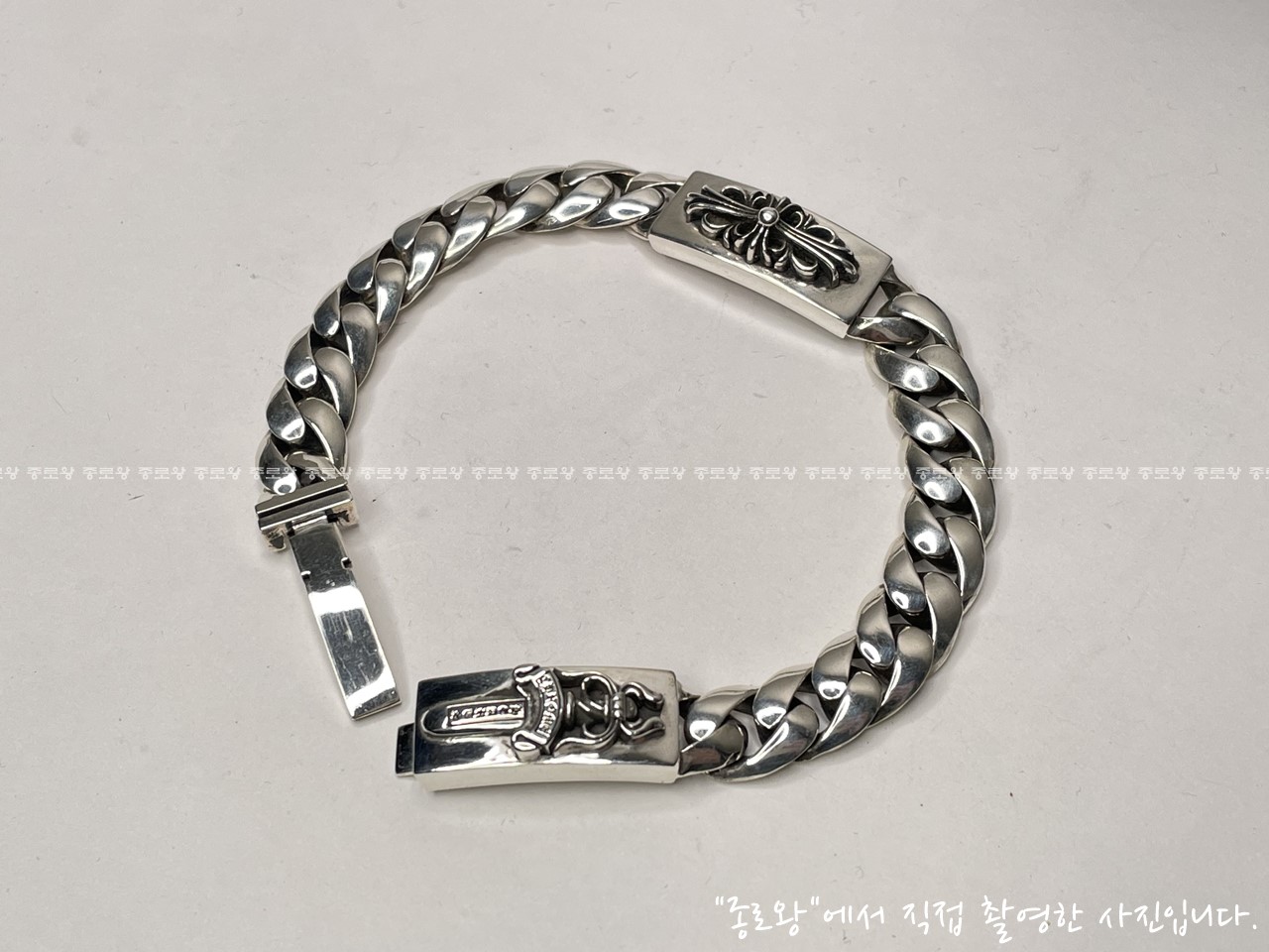 6d9b5c7a70c15e5561ab91b04ad5958e_1764150669_996.jpg 6d9b5c7a70c15e5561ab91b04ad5958e_1764150669_996.jpg