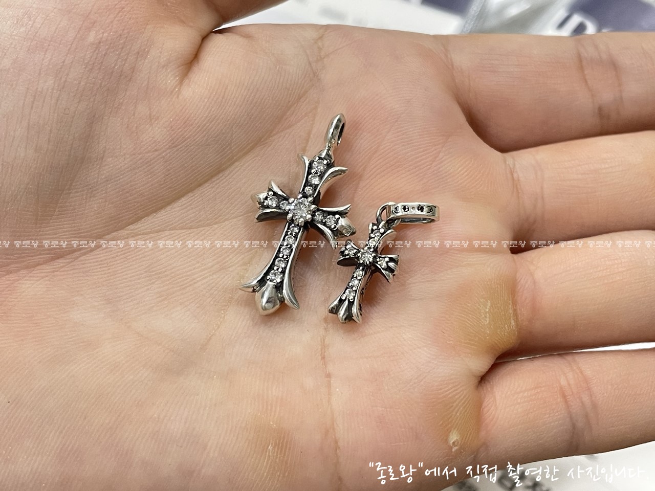 a10dcdddb0408500faf56df0539f3d1f_1764148759_3488.jpg a10dcdddb0408500faf56df0539f3d1f_1764148759_3488.jpg