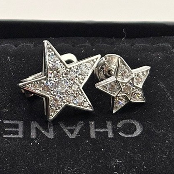 CHANEL 샤넬 코메트 제오드 스타 귀걸이 S사이즈